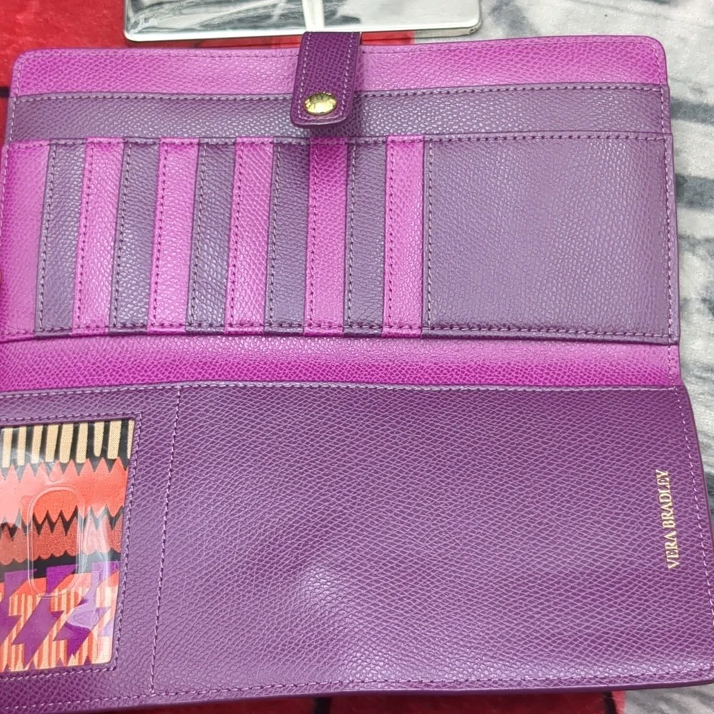 Vera Bradley Slim Traveler Organizer Wallet - Picture 5 of 12